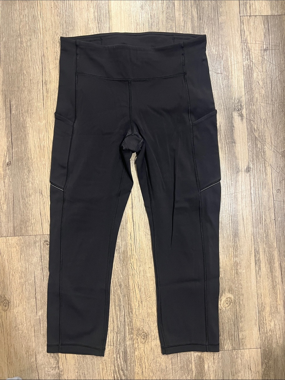lululemon Cropped Black High-Rise Pocket Leggings